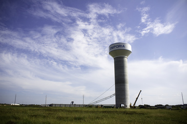 Emporia&#039;s New Water Tower after the Tank raising